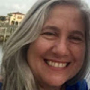 Meet your Posher, Ana c.